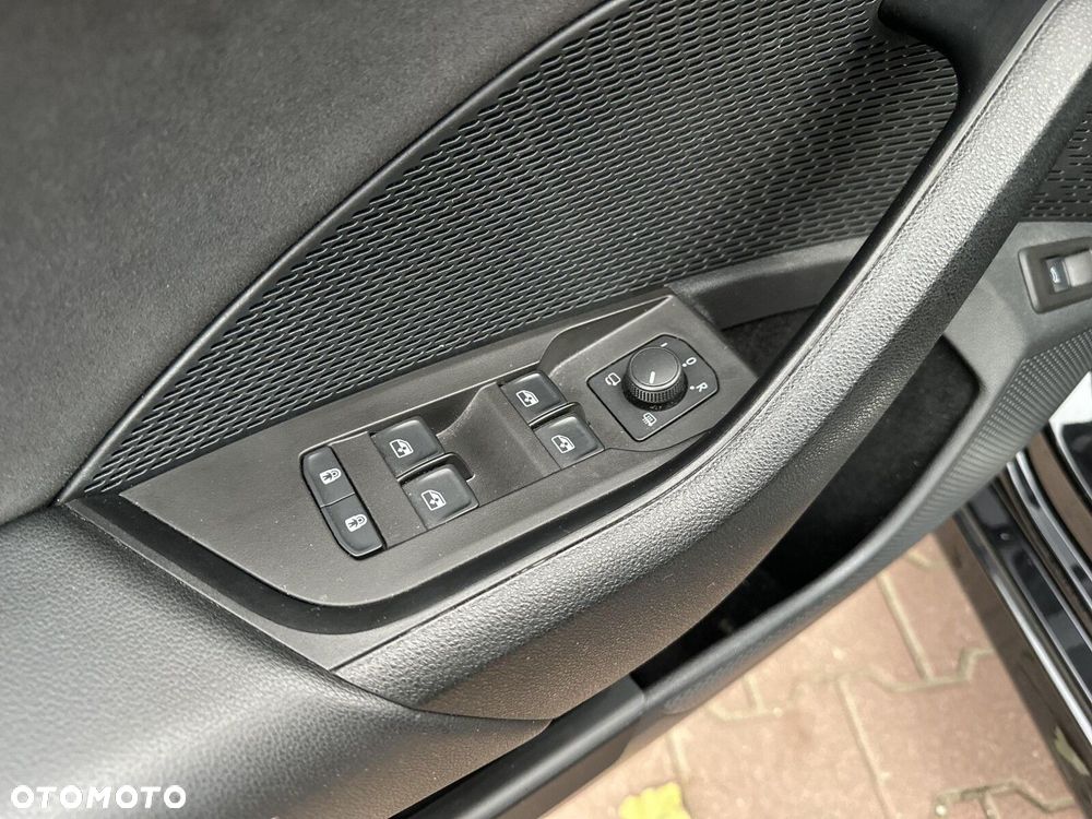 Skoda Octavia 2.0 TDI 4x4 RS DSG - 29