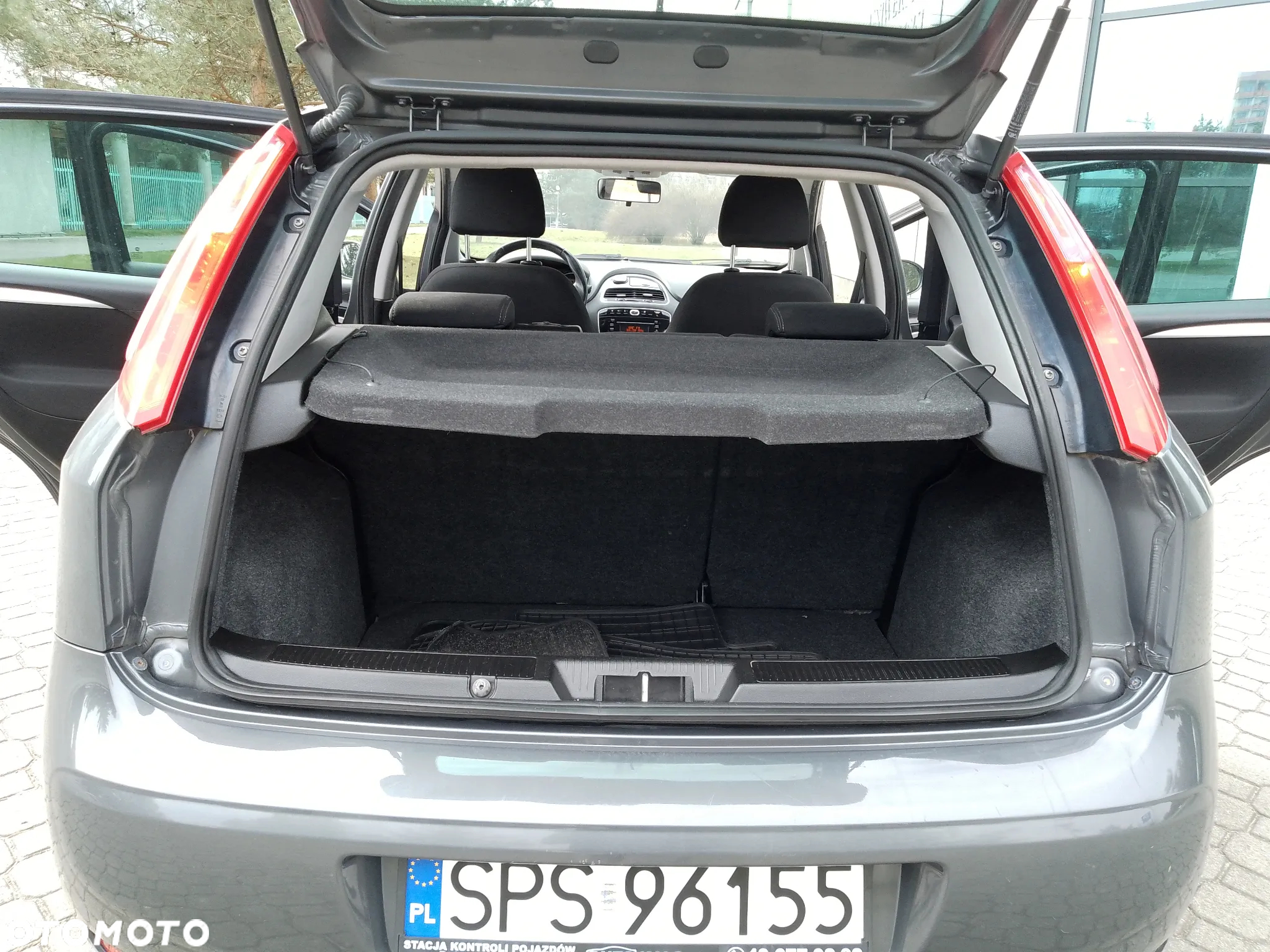 Fiat Punto 1.4 Easy Pakiet Easy Plus S&S - 21