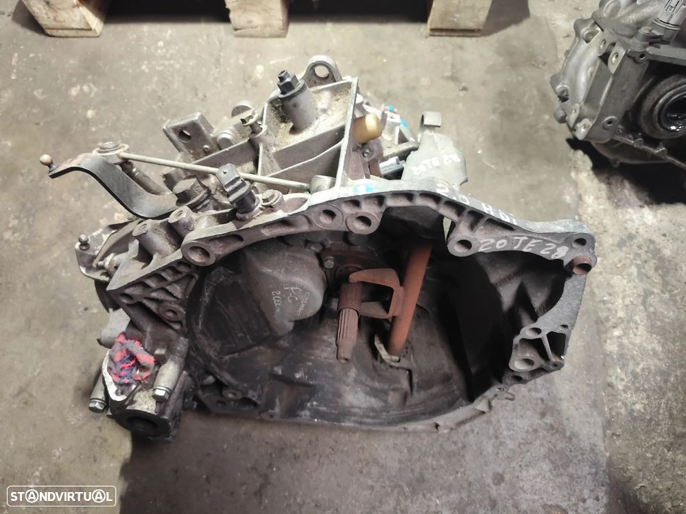 Peugeot Partner 2.0 HDI - CAIXA VELOCIDADES - 20TE28 - CV143 - 2