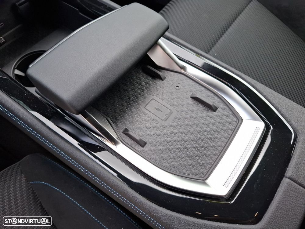 Renault Austral 1.2 E-Tech Iconic Espirit - 21