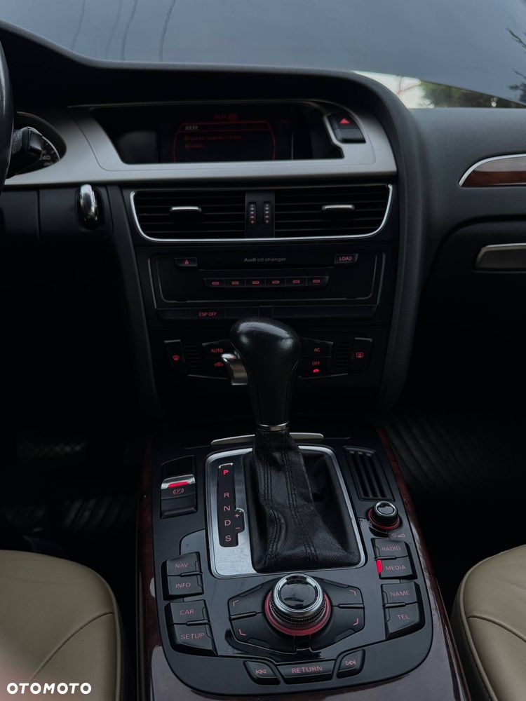 Audi A4 Avant 2.0 TFSI multitronic S line Sportpaket (plus) - 11