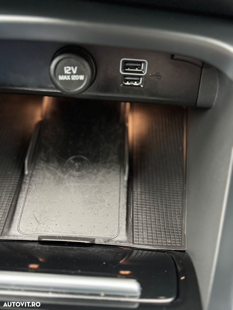 Volvo XC 40 T5 Recharge DKG Inscription Expression - 11