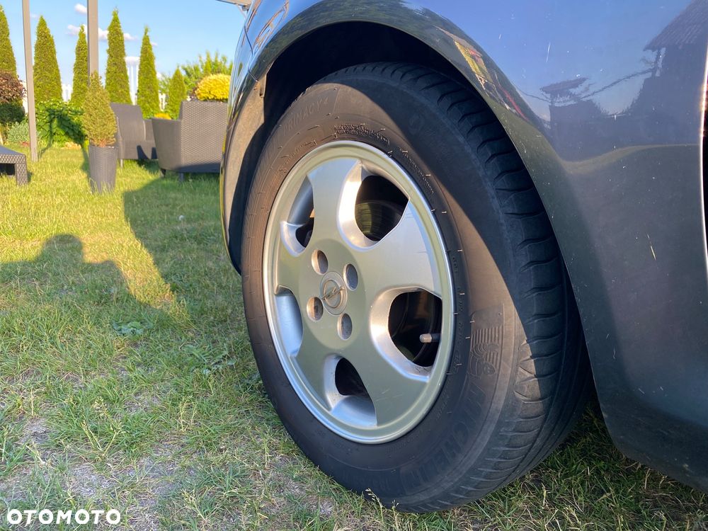 Opel Corsa 1.2 16V Enjoy - 14
