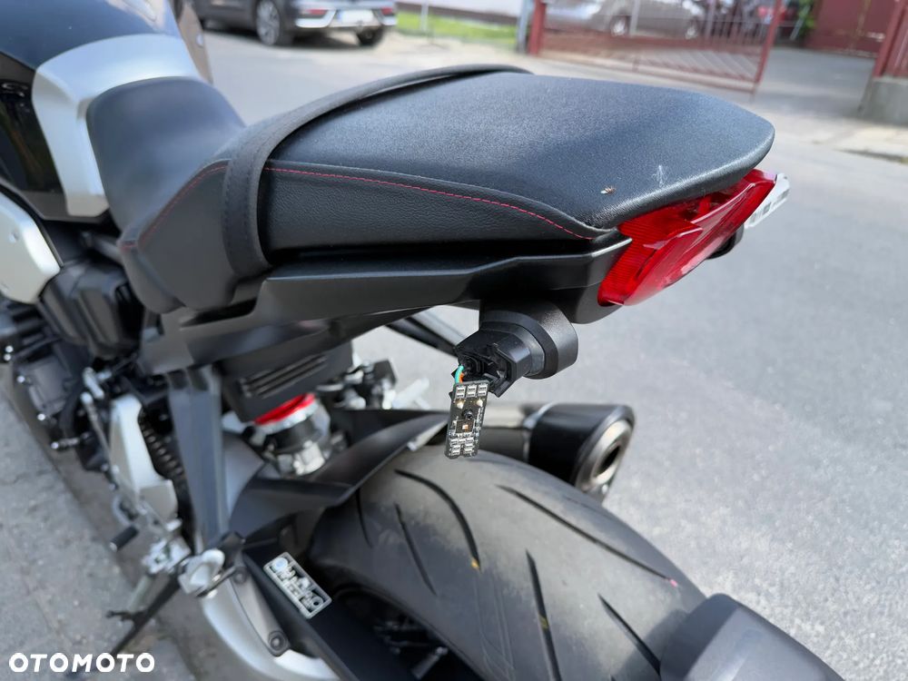 Honda CB - 25