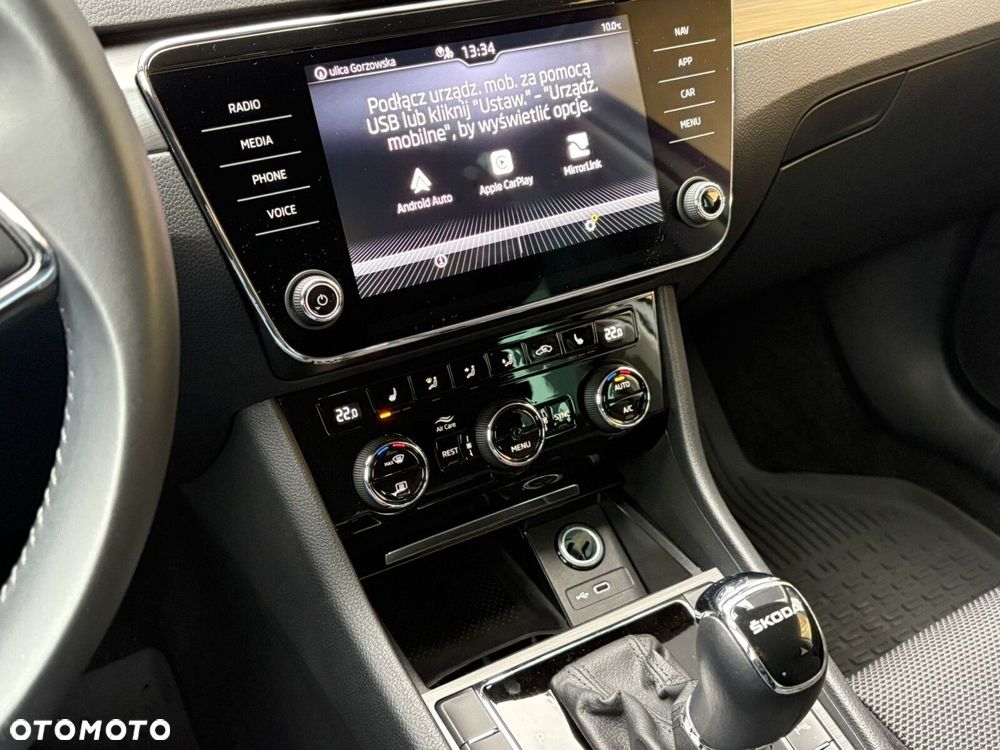 Skoda Superb 2.0 TDI SCR Style DSG - 24