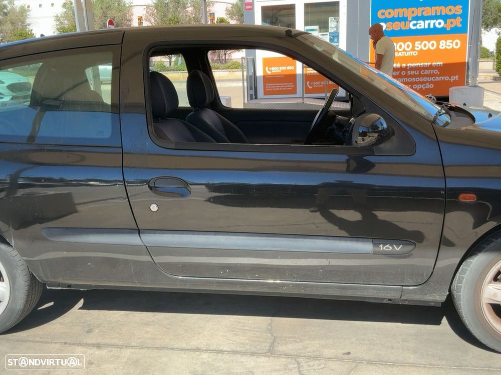 Renault Clio 1.2 16V Dynamique - 3