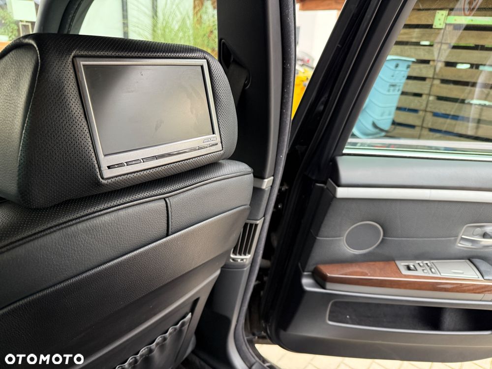 BMW Seria 7 745i L - 10