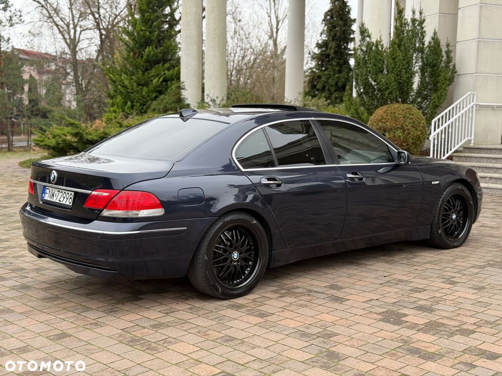 BMW Seria 7 745d - 4