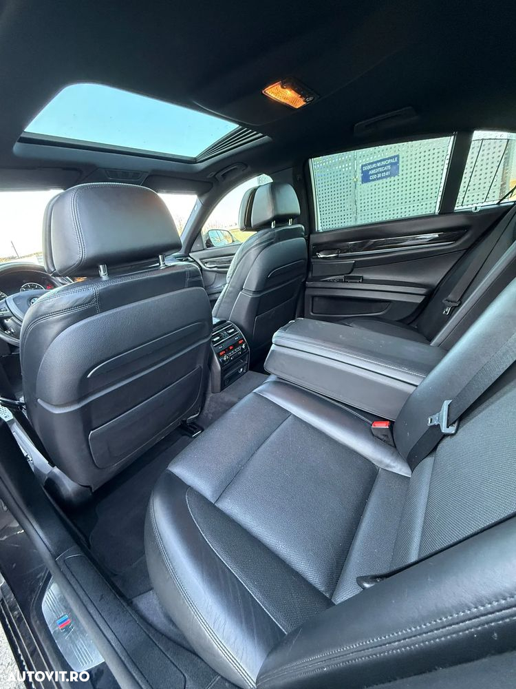 BMW Seria 7 750d xDrive - 10