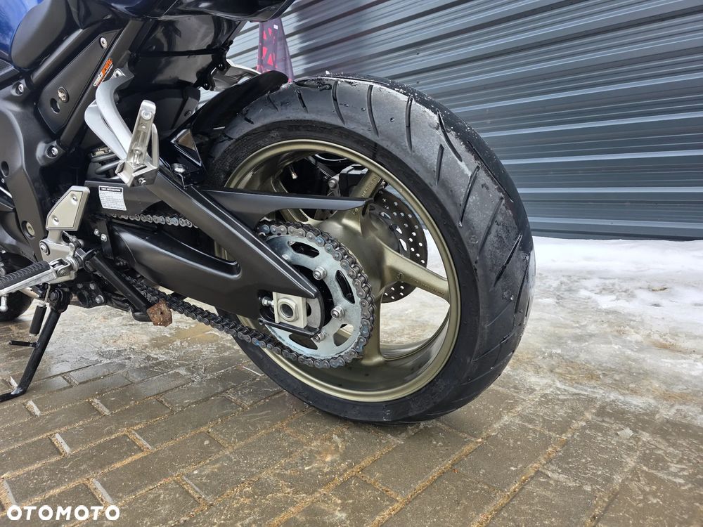 Yamaha FZ - 7