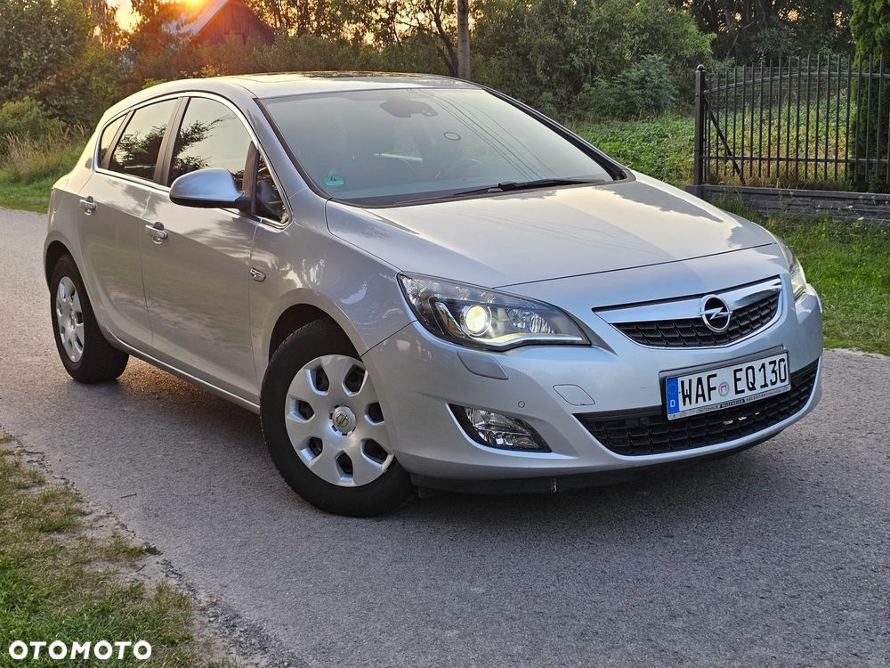 Opel Astra - 20