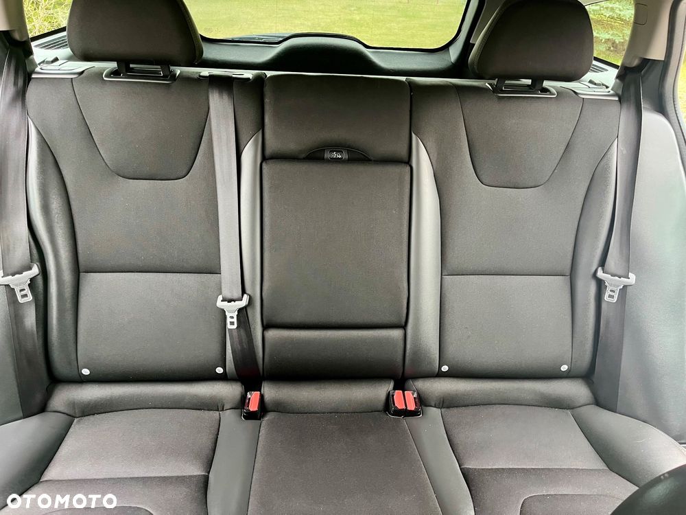 Volvo V60 D2 Drive-E Momentum - 16