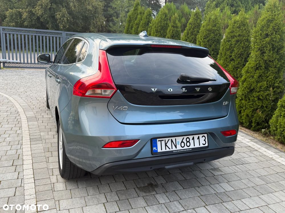 Volvo V40 D2 Momentum - 8