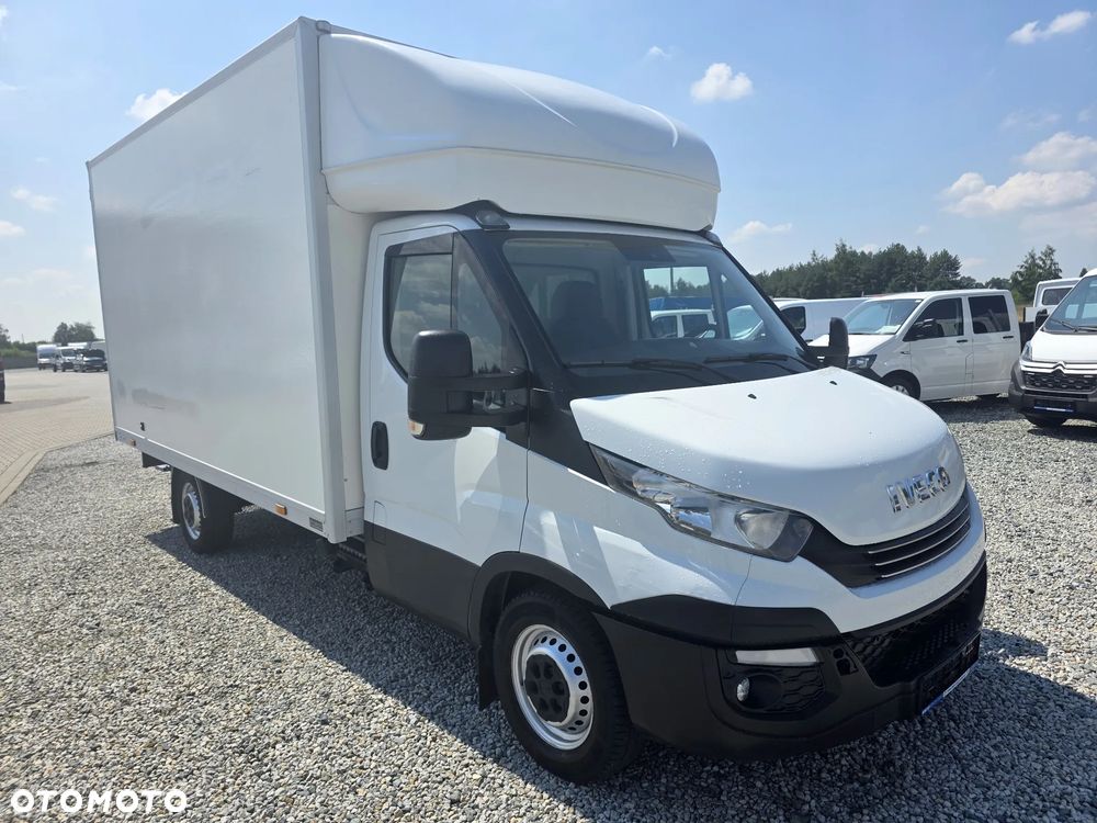 Iveco IVECO 35S18 3.0 HPI 180 KONNA KONTENER 4.2 M KLIMA HIMATIC 8 BIEGÓW WEBASTO DO 3.5 T - 7