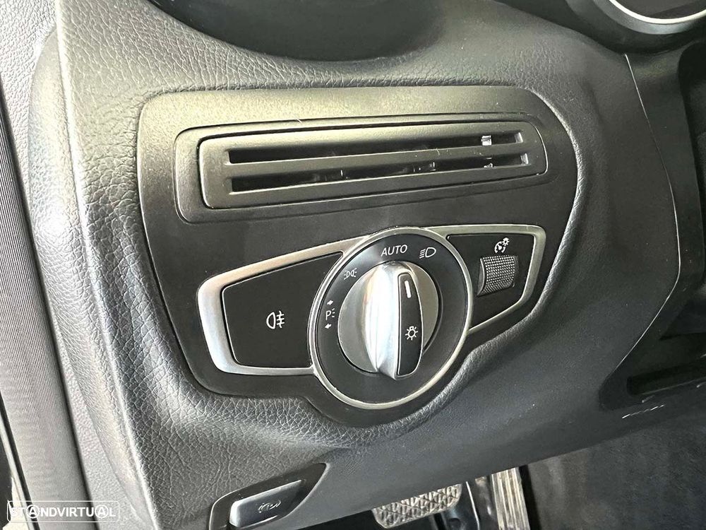 Mercedes-Benz GLC 300 de 4Matic 9G-TRONIC - 23