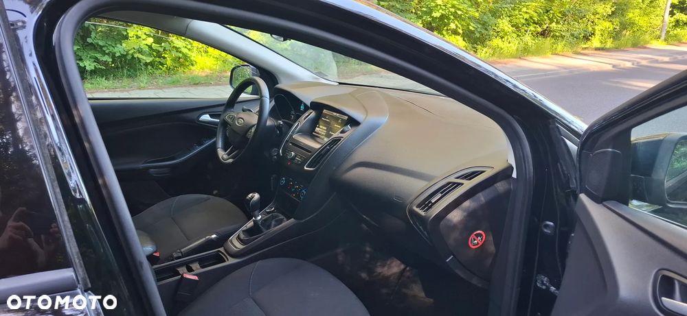 Ford Focus 1.5 TDCi DPF Start-Stopp-System Titanium - 15