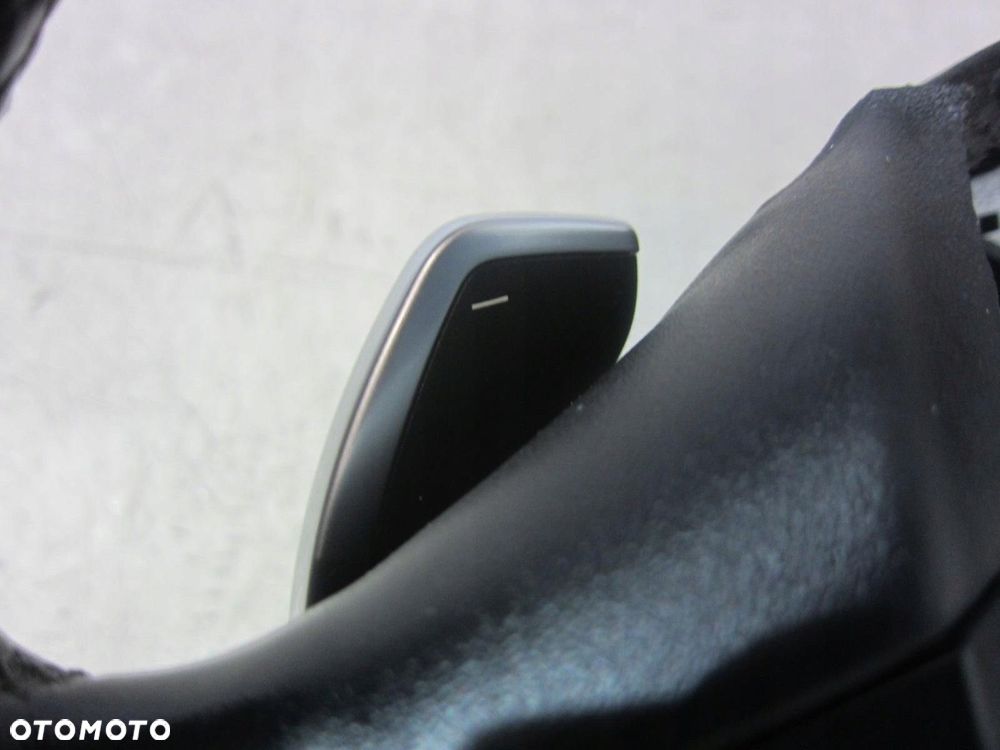 BMW X3 F25 F26 X4 KIEROWNICA MPAKIET GRZANA ŁOPATKI 6879927 32306879927 - 6