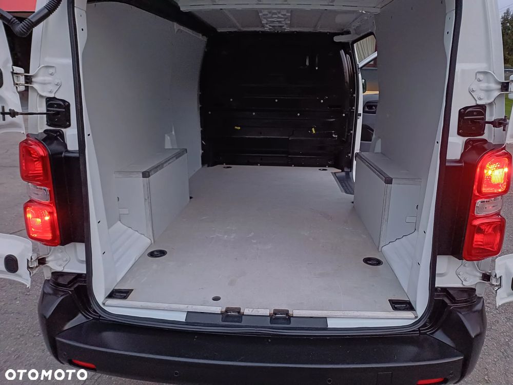 Peugeot Expert Vivaro proace - 20