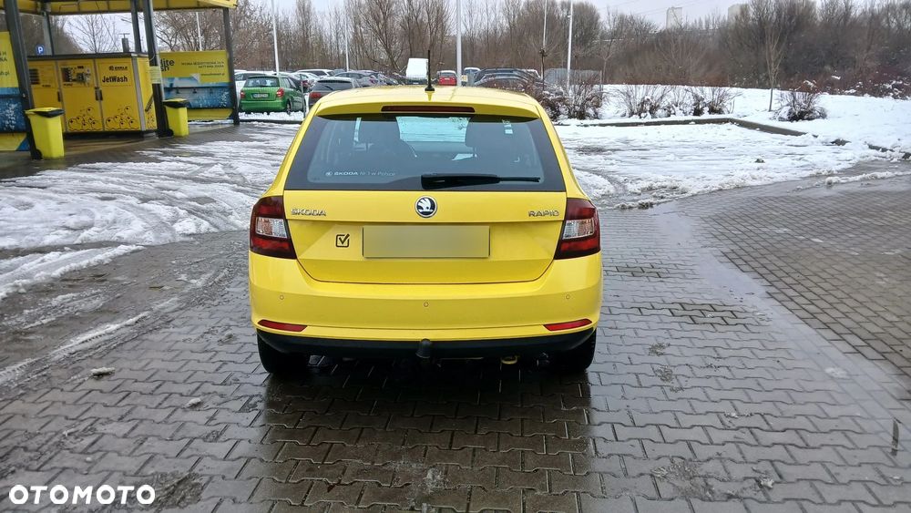 Skoda RAPID 1.6 TDI DPF Ambition - 4