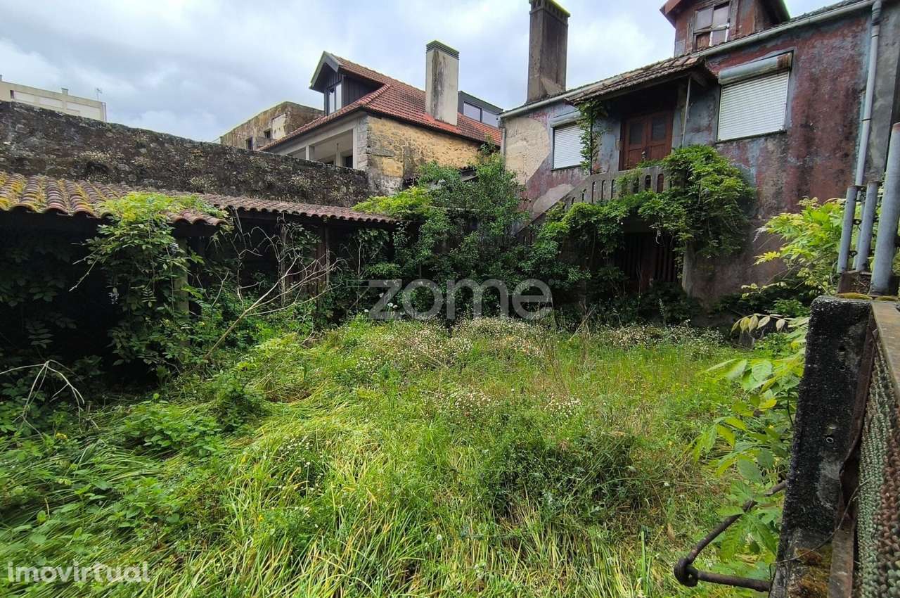 Projecto Habitação e Comércio - Grande imagem: 4/32