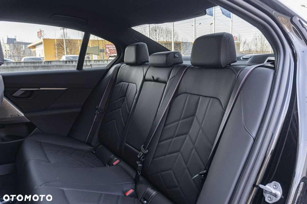 BMW Seria 5 - 28