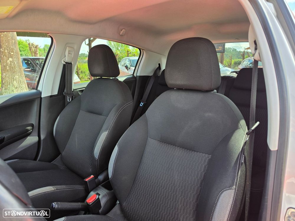 Peugeot 208 1.2 PureTech Style - 9