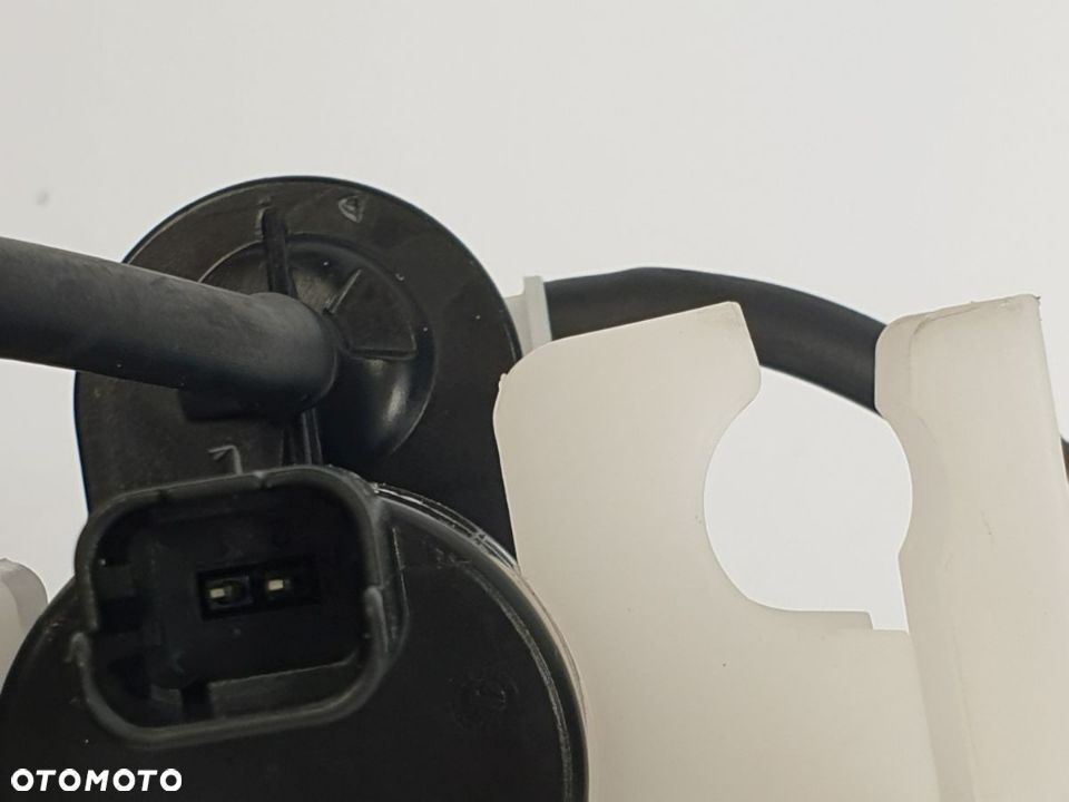 PEUGEOT 3008 2.0 BHDI od 2017 r . Zbiorniczek Płynu Spryskiwaczy - 8