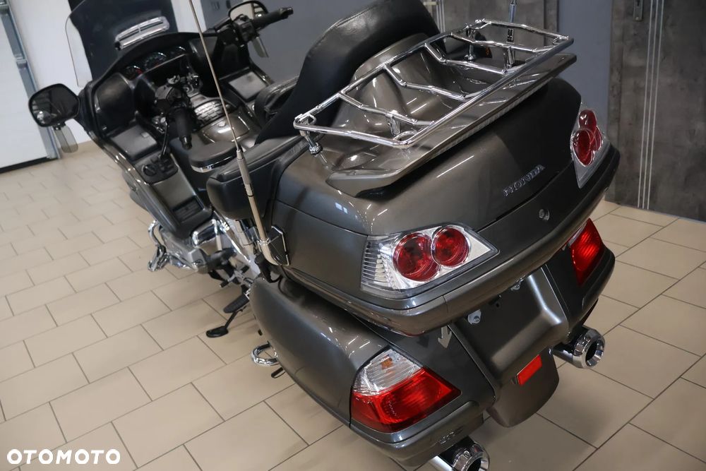 Honda GL - 26