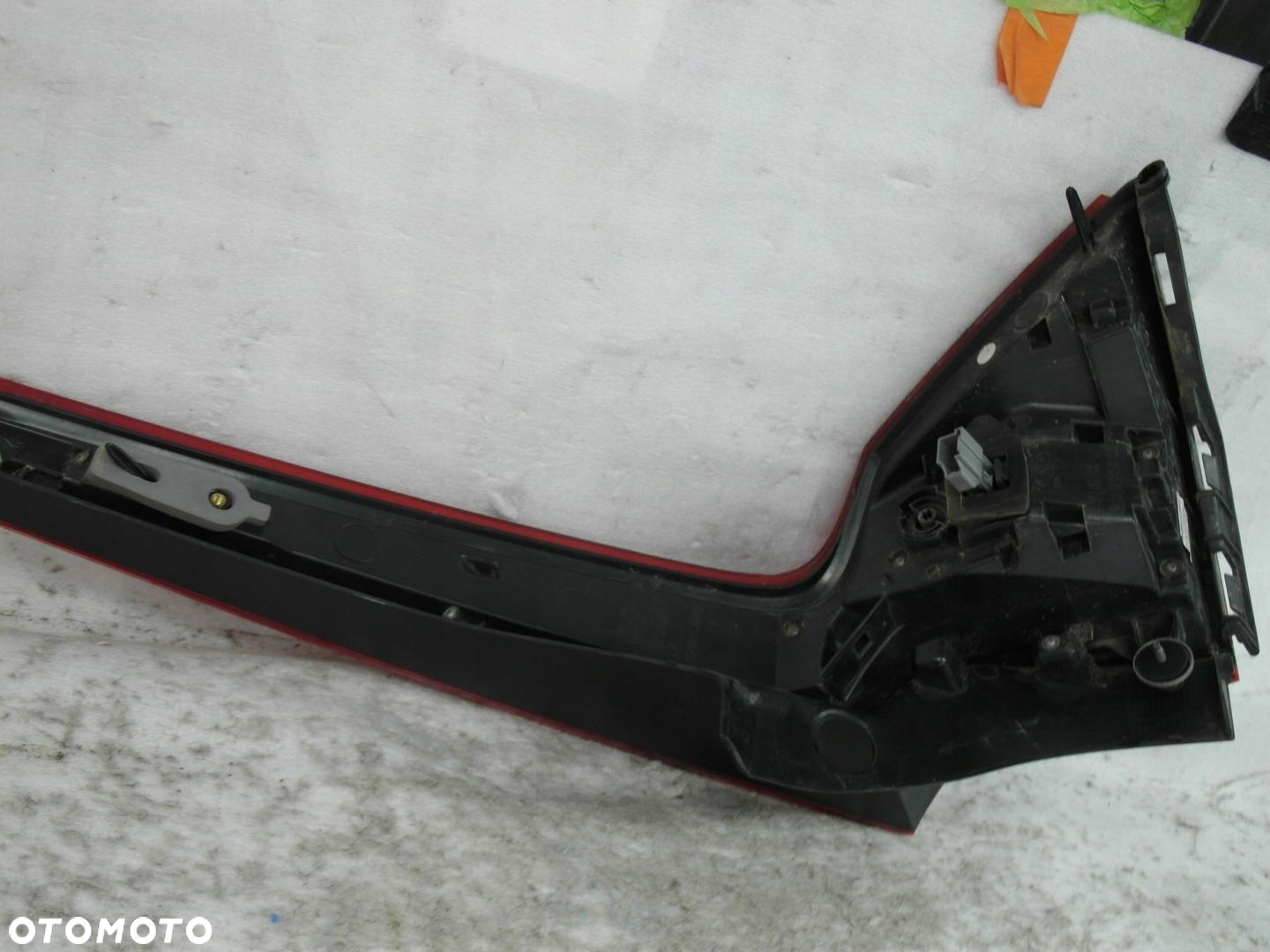 VOLVO V90 LAMPA TYLNA LEWA - 6