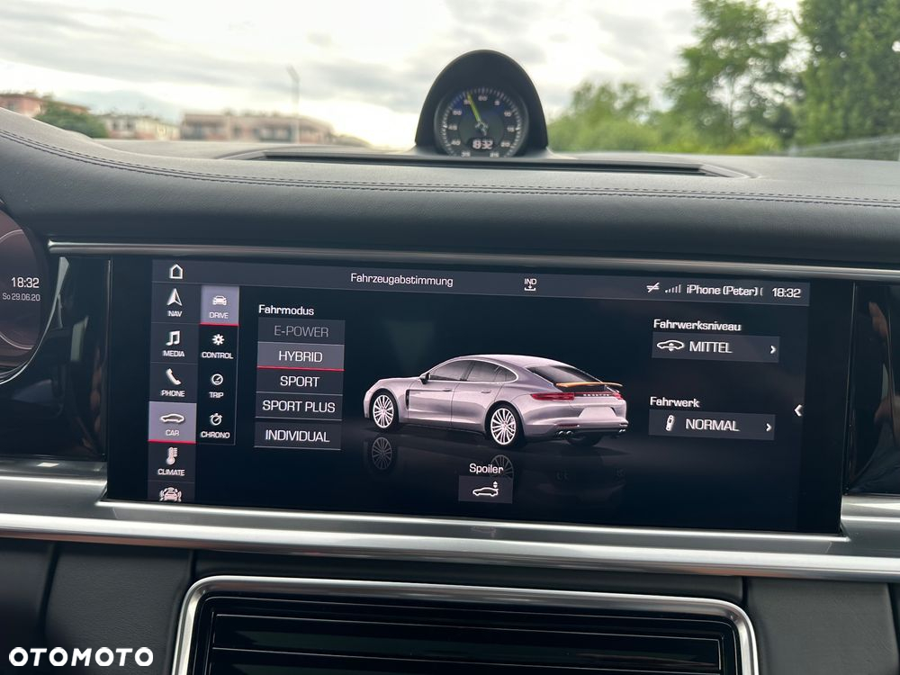 Porsche Panamera 4 E-Hybrid - 20