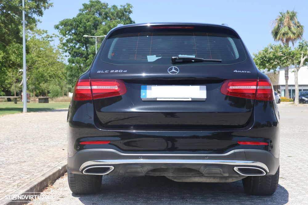 Mercedes-Benz GLC 220 d 4Matic 9G-TRONIC - 11