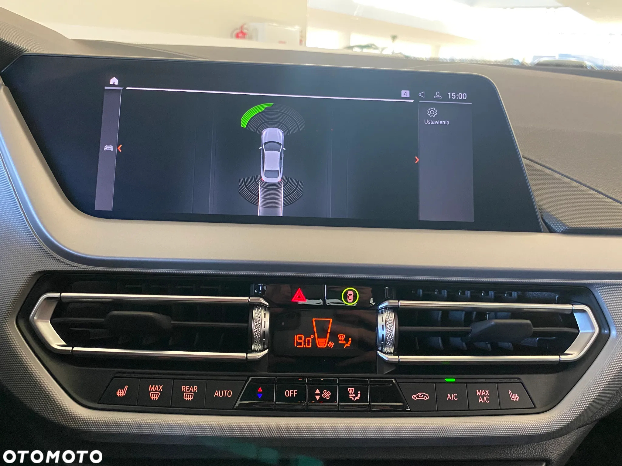 BMW Seria 2 218i - 9