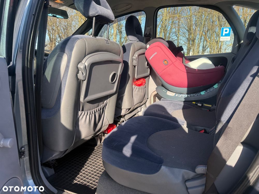 Citroën Xsara Picasso 1.6 16V Impress - 12