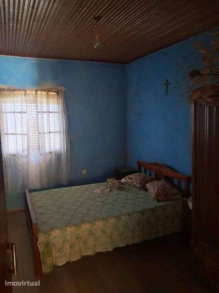 Vende-se Habitação em Vilar Seco,  concelho de Mogadouro. - Grande imagem: 5/12