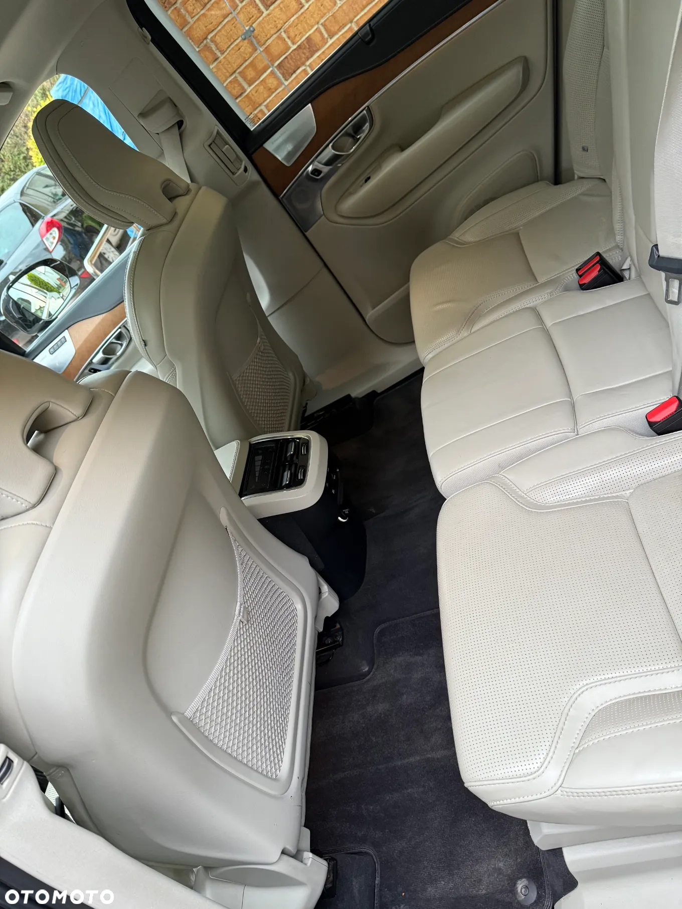 Volvo XC 90 D5 AWD Inscription - 8