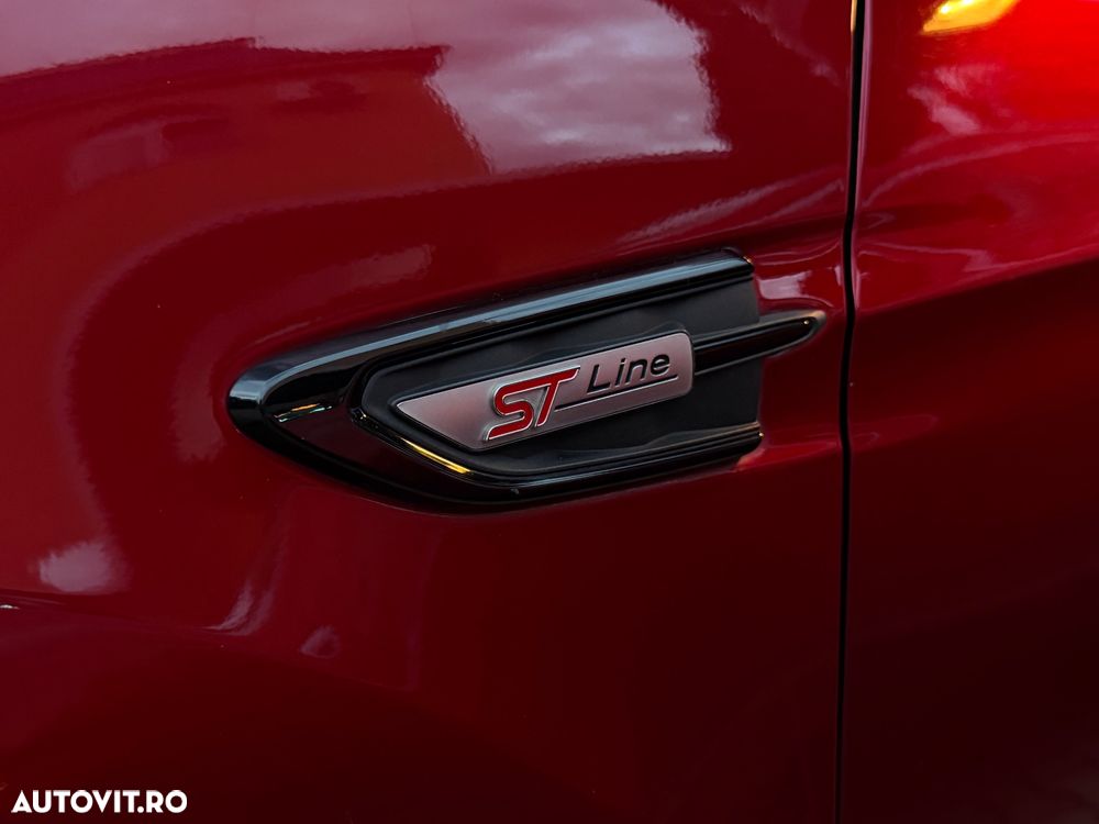 Ford Kuga 2.0 TDCi 4x4 Aut. ST-Line - 28