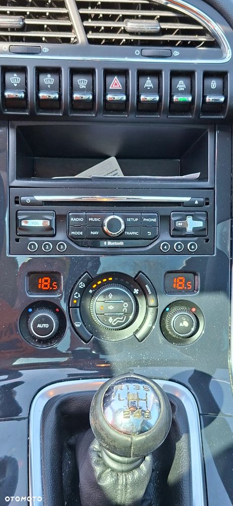 Peugeot 3008 1.6 HDi Style - 20