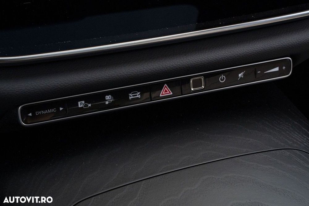 Mercedes-Benz E - 31