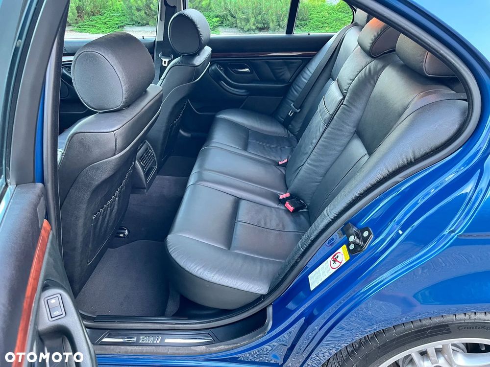 BMW Seria 5 - 30