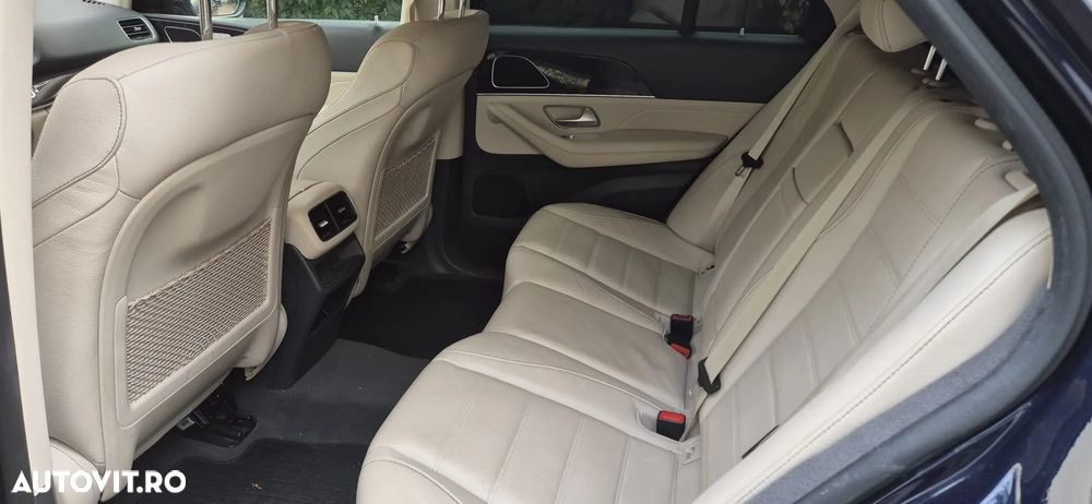 Mercedes-Benz GLE 300 d 4MATIC - 12