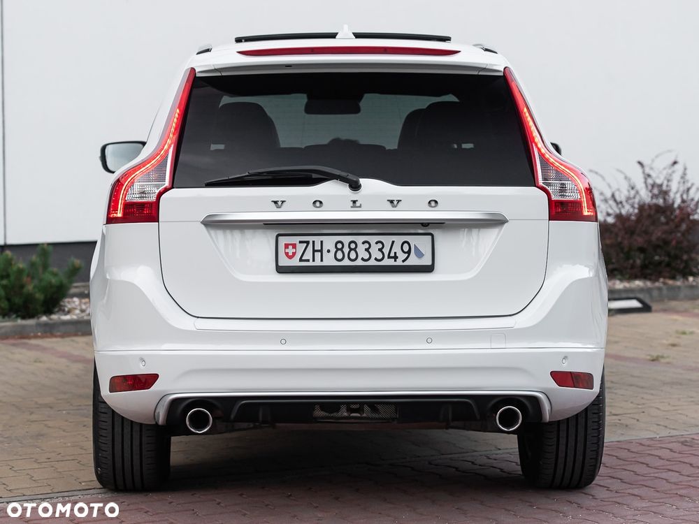 Volvo XC 60 D4 AWD Geartronic Summum - 11