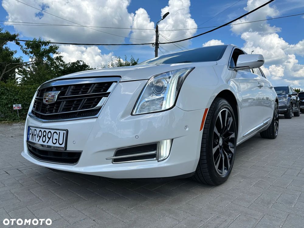 Cadillac XTS - 33