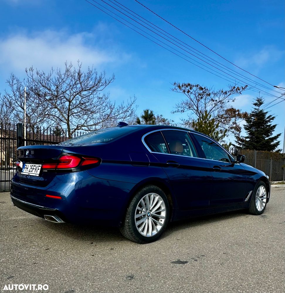 BMW Seria 5 518d Aut. Luxury Line - 13