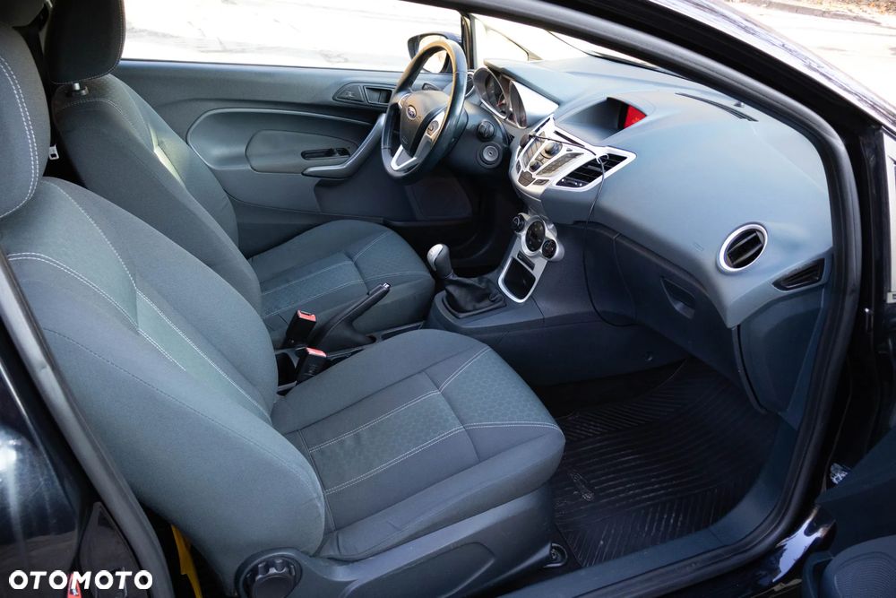Ford Fiesta 1.6 Sport - 8