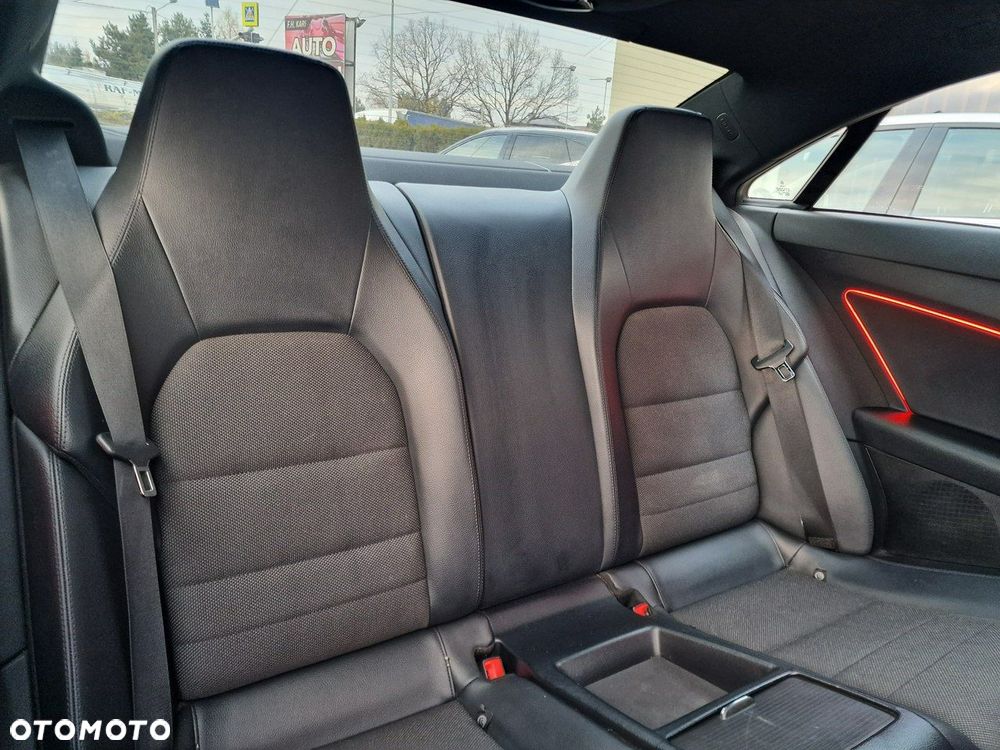 Mercedes-Benz Klasa E - 20