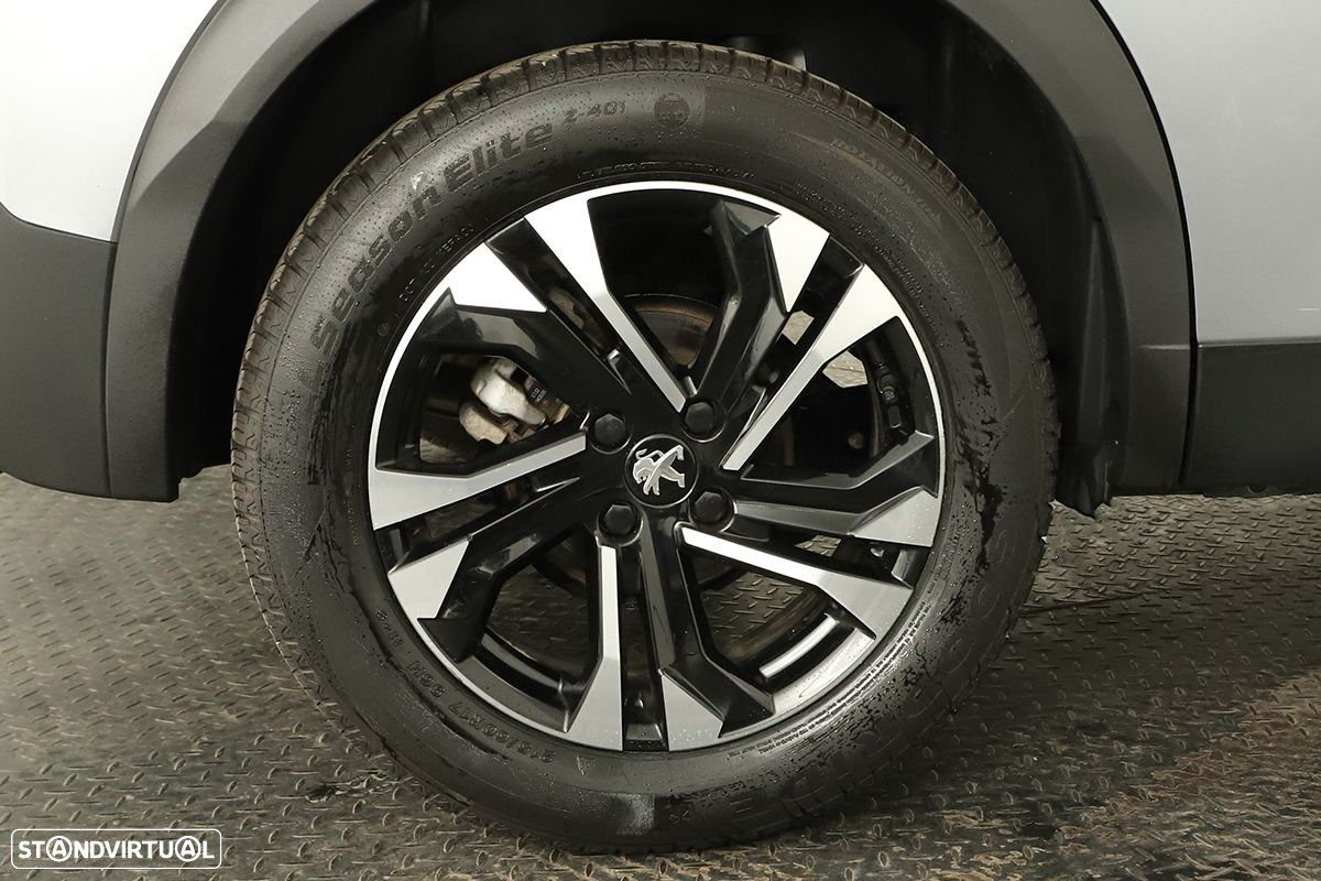 Peugeot 2008 1.2 PureTech GT EAT8 - 5