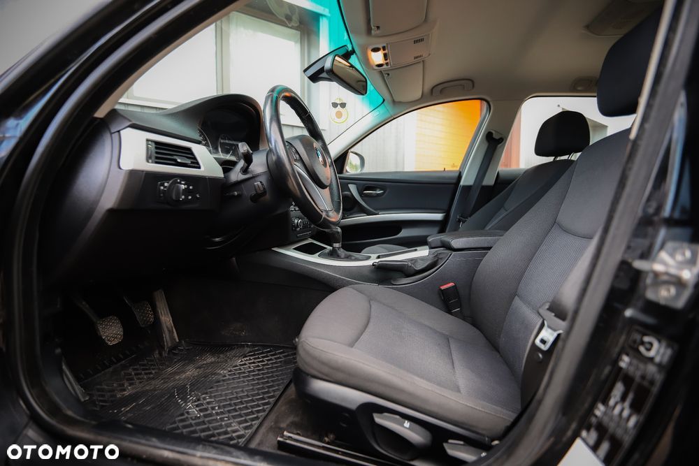 BMW Seria 3 - 6