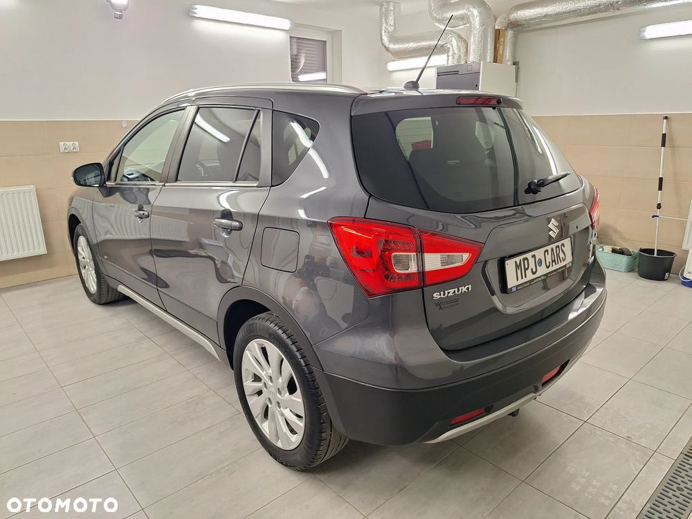 Suzuki SX4 S-Cross - 10