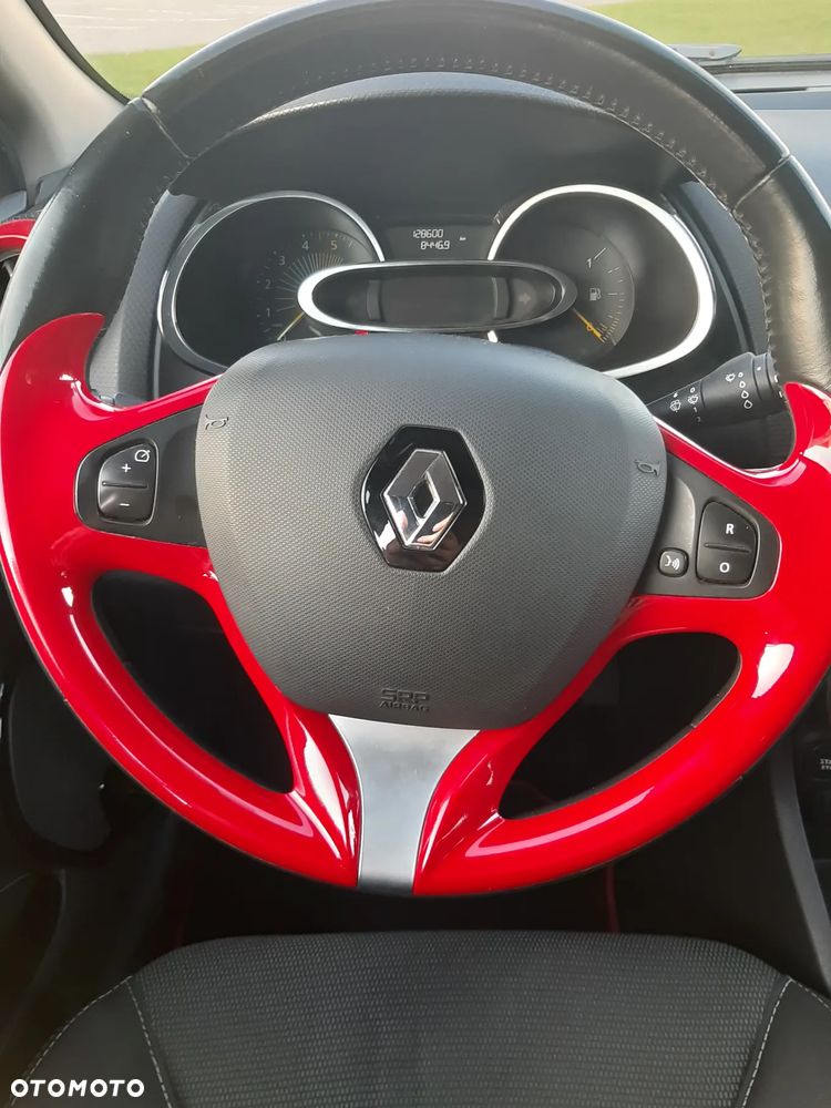 Renault Clio - 6