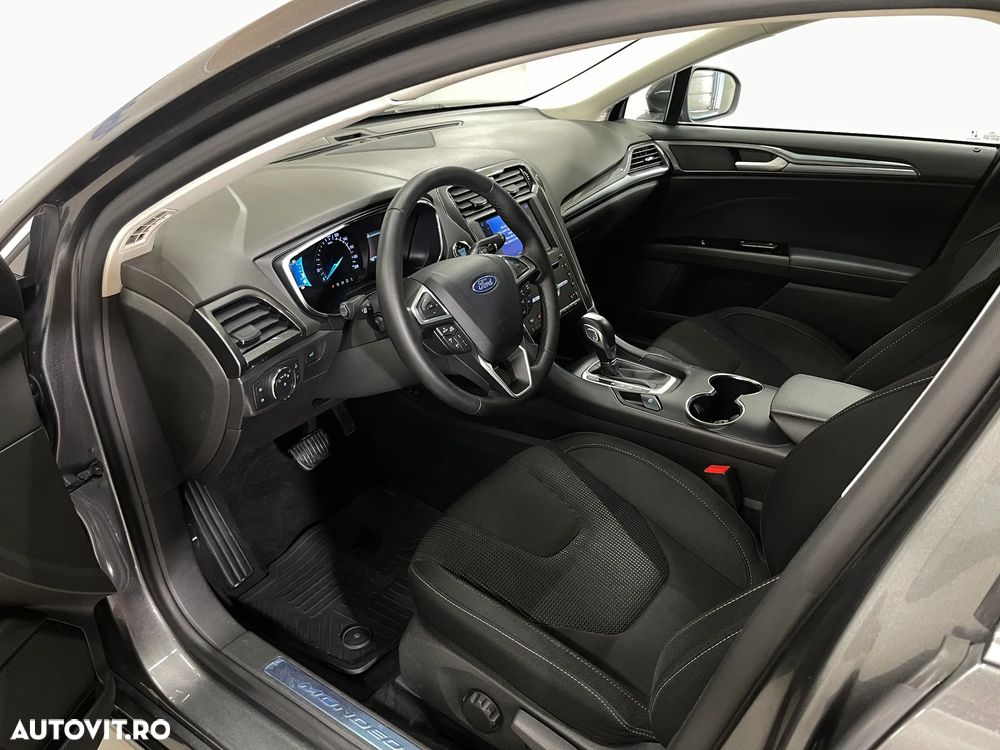 Ford Mondeo 2.0 HEV Titanium - 6